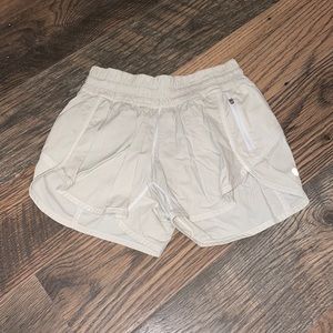 White lululemon shorts
